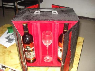 四支裝高檔紅酒盒|雙門紅酒禮盒[供應(yīng)]_竹木包裝制品_世界工廠網(wǎng)中國(guó)產(chǎn)品信息庫